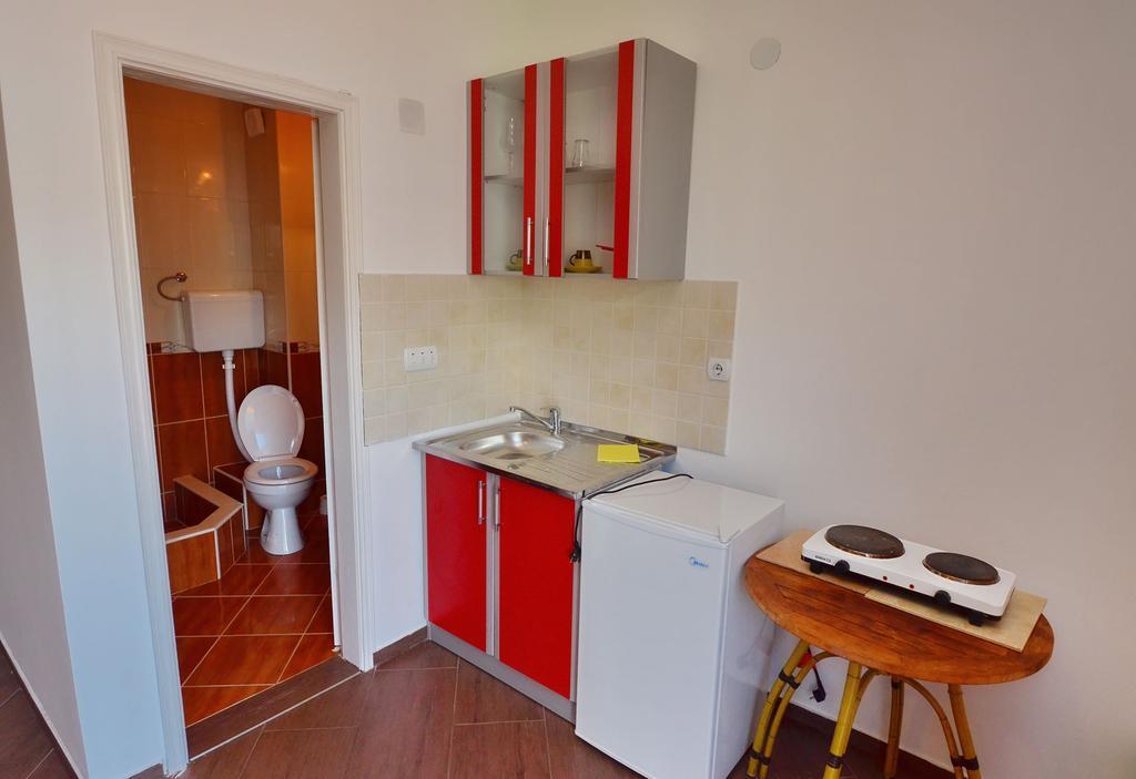 Apartments Scorpio Kotor Eksteriør bilde
